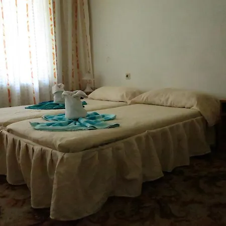 Tango Hotel Golden Sands