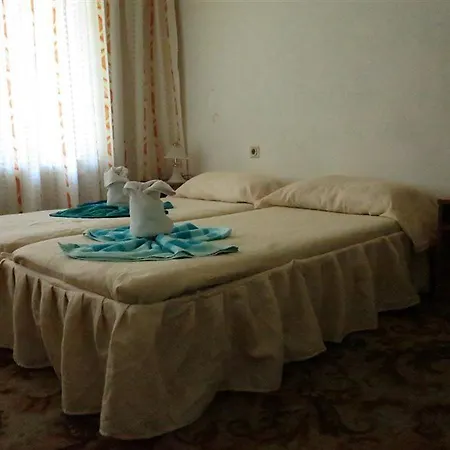 Tango Hotel Golden Sands